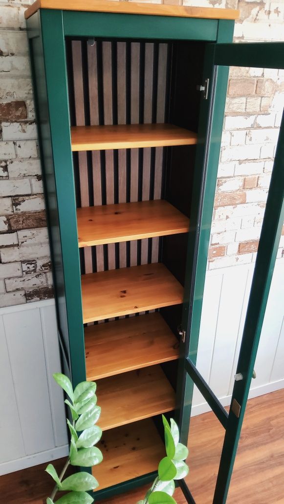 Kredens witryna regal drewniany słupek ikea hemnes szklany leksvik