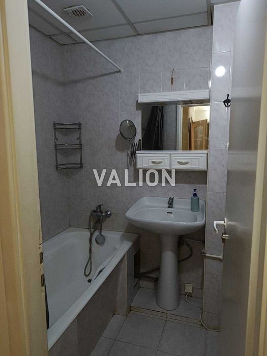 Продаж 2 к.квартири пр.Чеховський 11, Львівська площа, центр