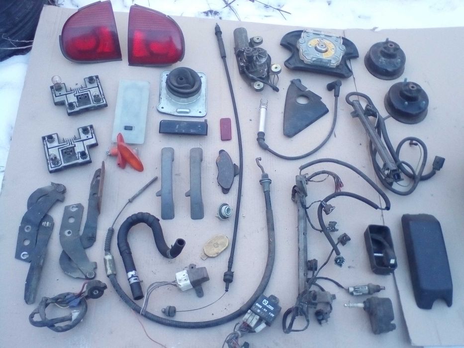 Коллектор форд эскорт 16v штаны балка катушка трапеция и другое