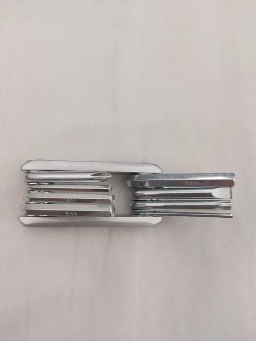 Narzędzie wielofunkcyjne 8w1 klucze rowerowe sporty kołowe Multitool