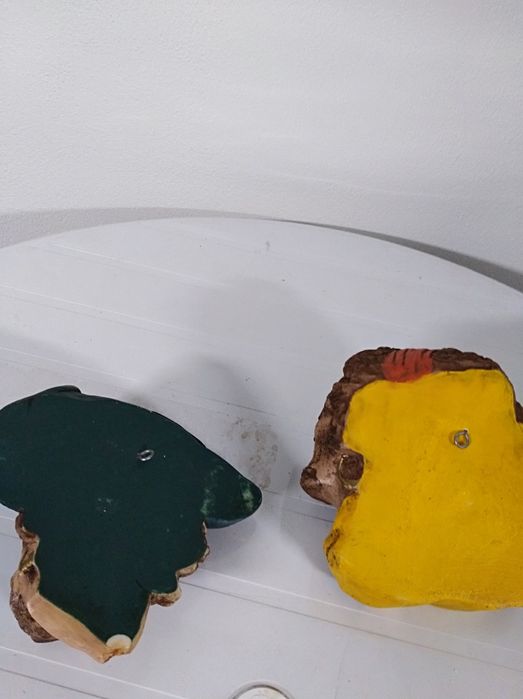 2 Rostos decorativos de colecção