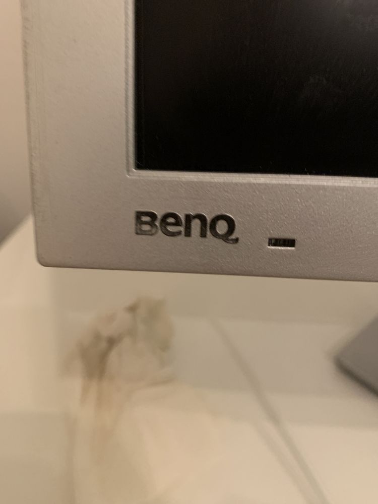 монитор Benq Q22W6
