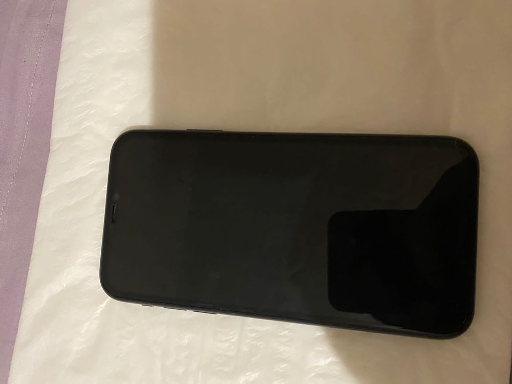 iphone 11  64  gb  в отличном состаянии