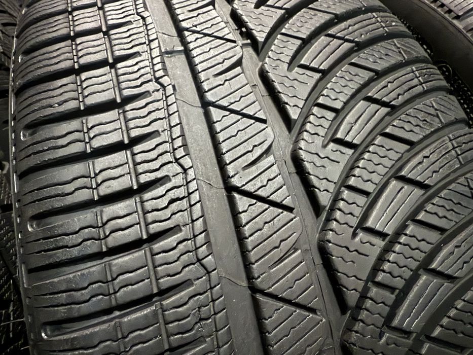 255/35 r20 Michelin 2 шт.