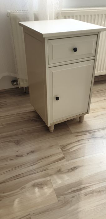 Szafka nocna biała