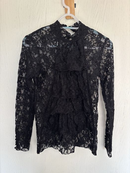 Czarna bluzeczka koronka z zabotem styl vintage