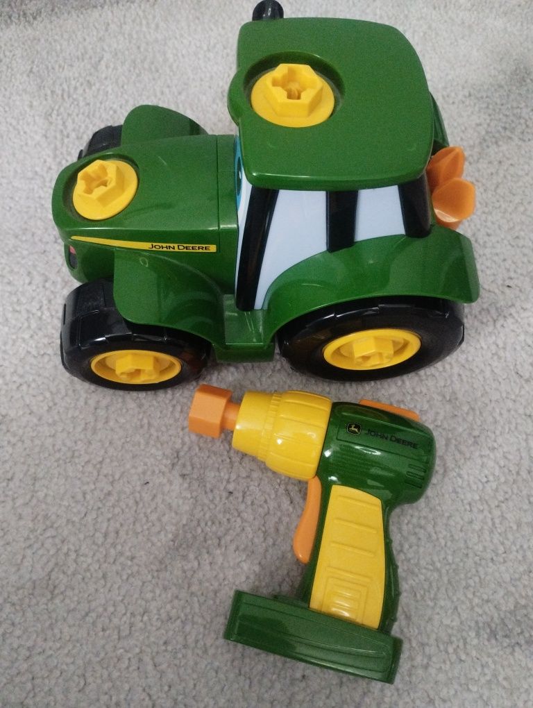 Traktorek John Deere