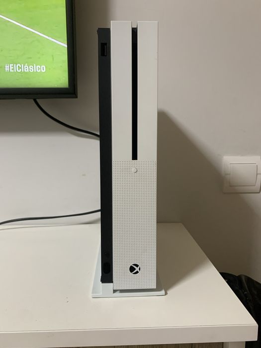 Xbox one S, 7 ігор