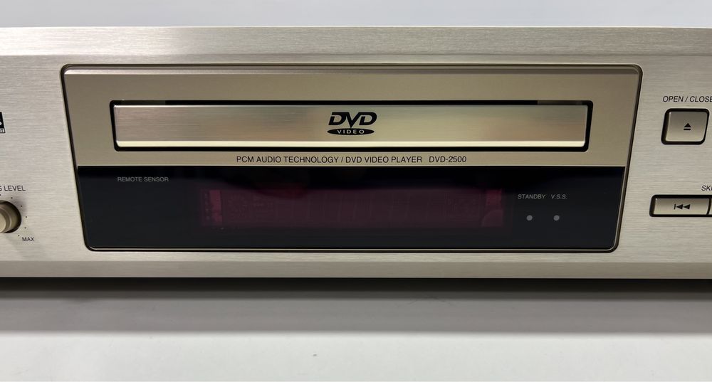 Denon DVD -2500 odtwarzacz CD/DVD