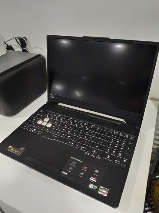 Asus TUF Gaming A15 FA506IU-R54AT6PB1 Ryzen 5 GTX 1650Ti Não liga