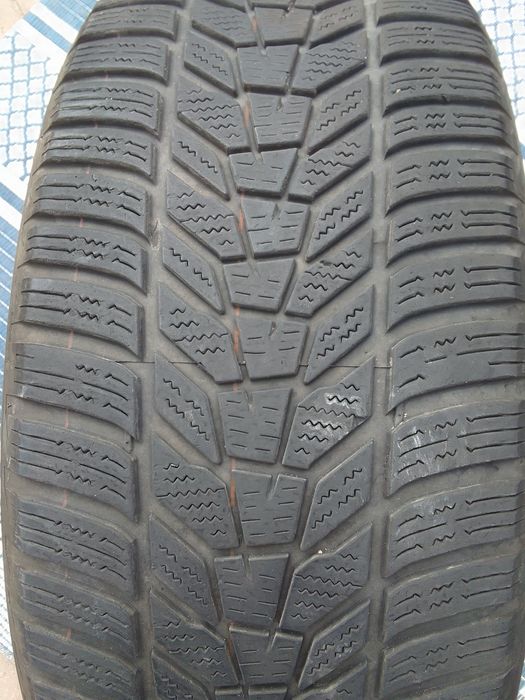 Opona zimowa 235/55r18 HANKOOK 2021r