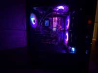Zestaw gamingowy  komputer + monitor 32 msi + akcesoria
