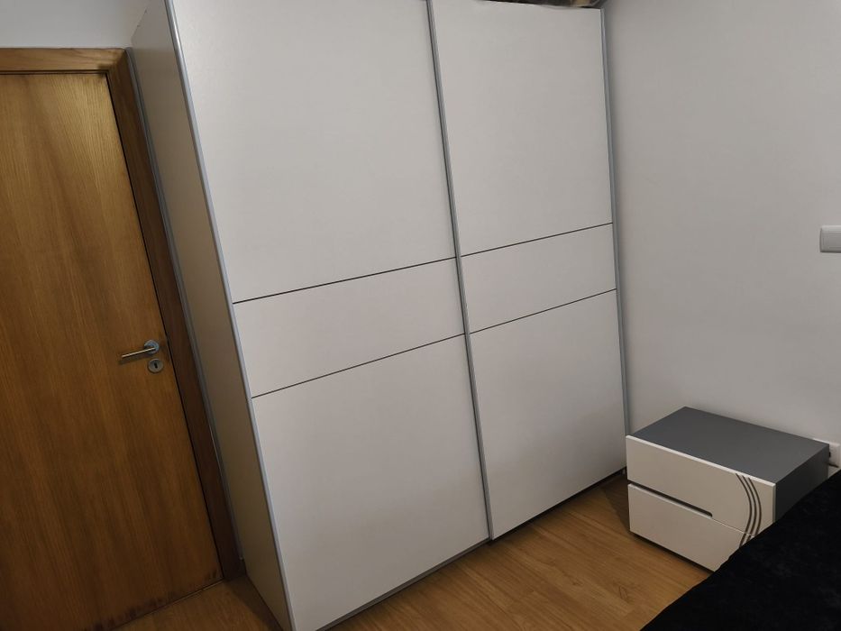 Vendo quarto de casal