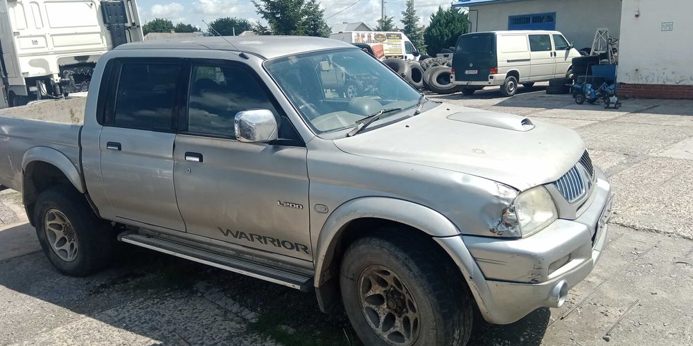 продам mitsubishi l200 для ЗСУ 4х4