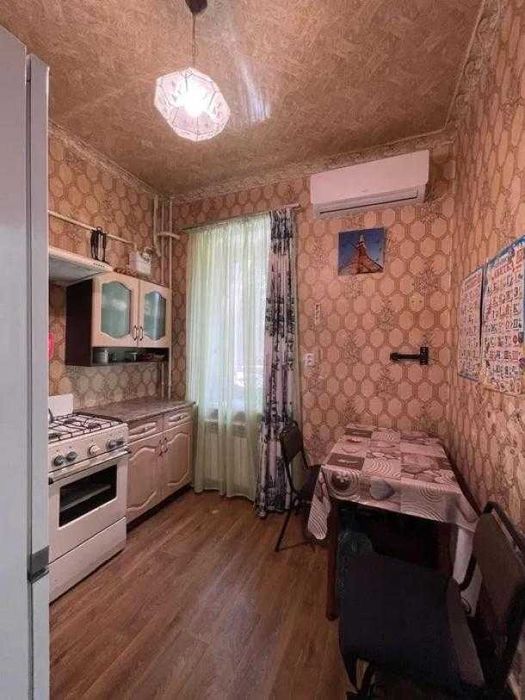 Продам 2 к. кв. на ХТЗ
