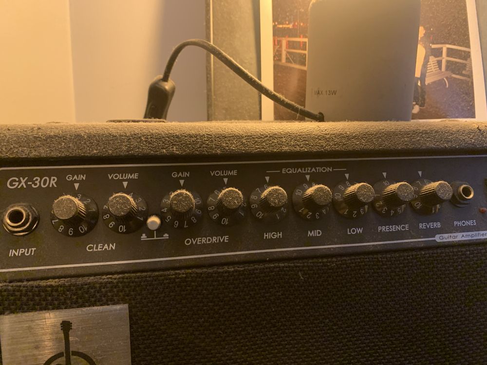 Wzmacniacz piec gitarowy sounder GX-30R