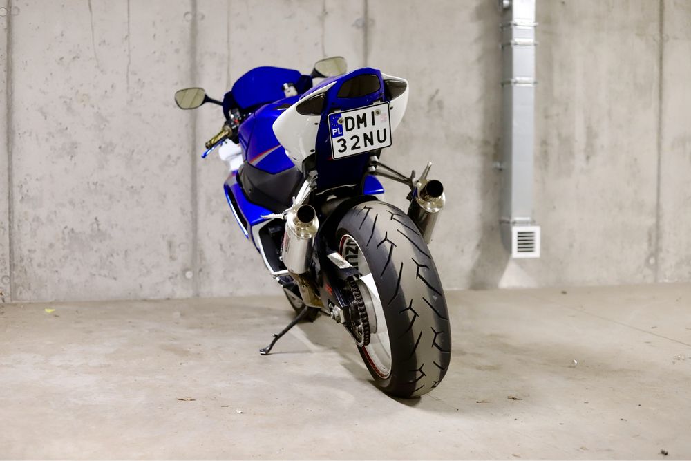 SUZUKI GSX-R 1000 bez wkladu oryginalny przebieg motor motocykl