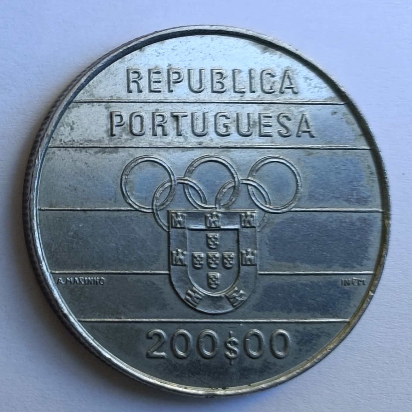 Moedas de Portugal. Escudo. Comemorativas de 100$00 e 200$00.