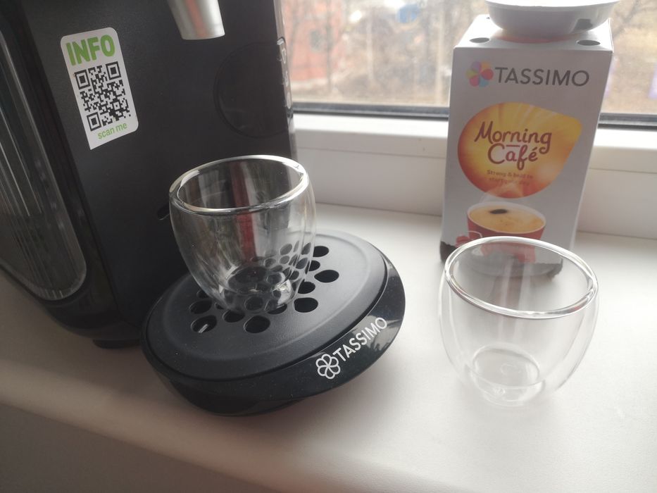 Filiżanki do kawy espresso, nowoczesne, nowe.