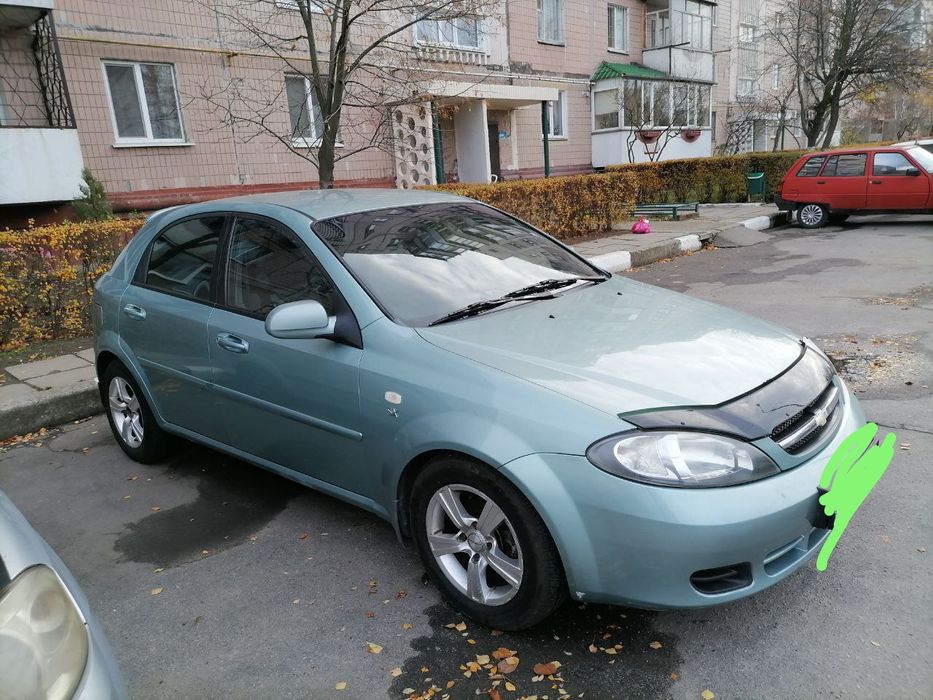 Продам Шевроле лачети