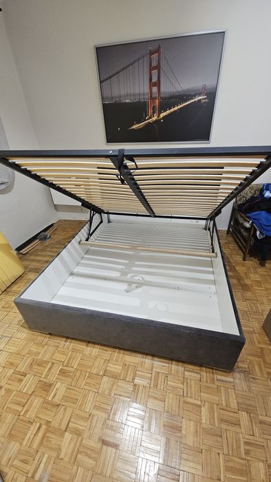 Łóżko  Molisa 160x200 używane.