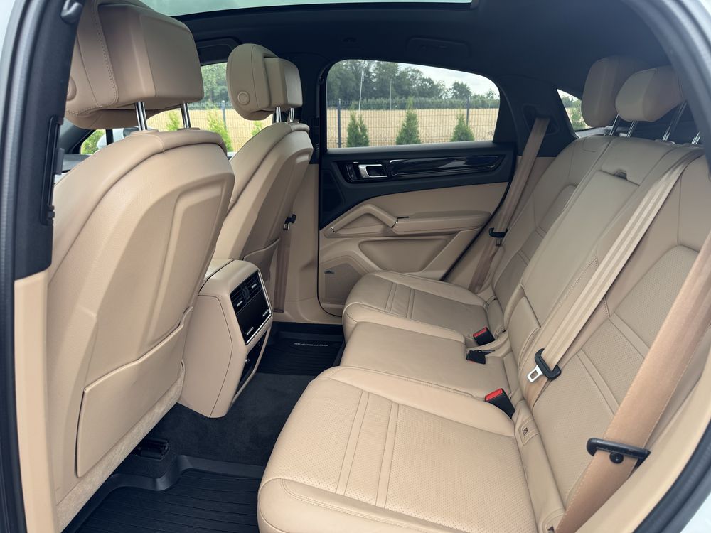 Porsche cayenne coupe