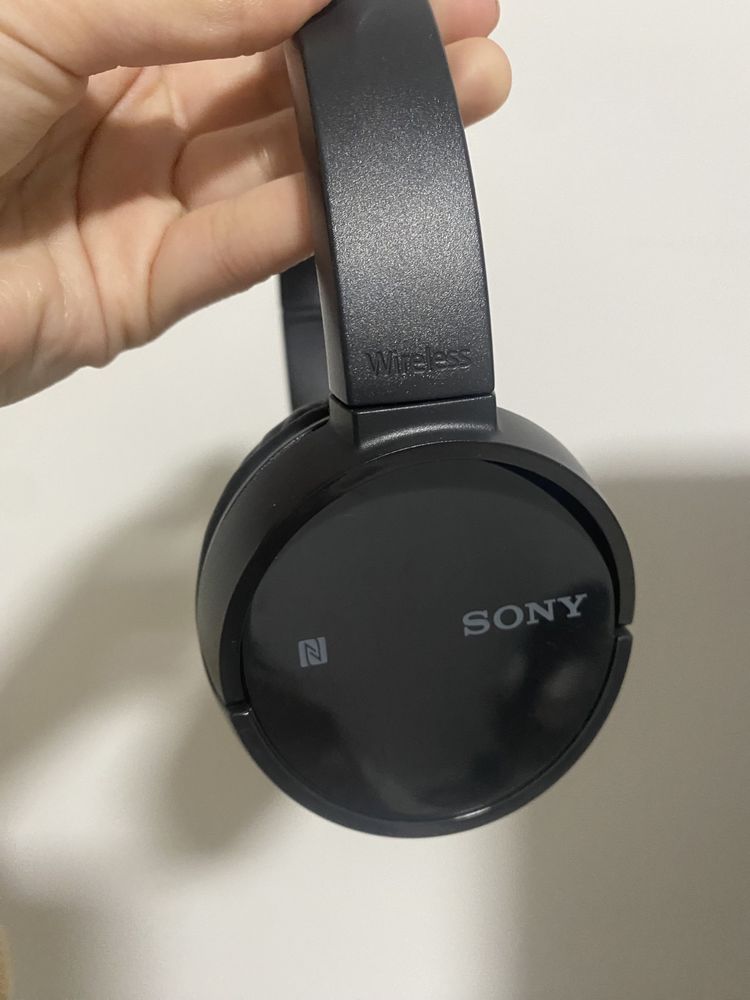 Wireless Stereo Headset - Sony WH-CH500