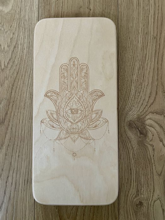 Дошка Садху, для стояння на цвяхах