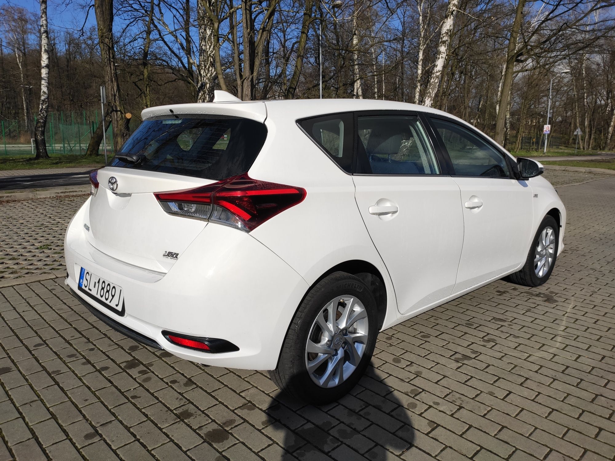 Toyota Auris ll 1.2T 2018r