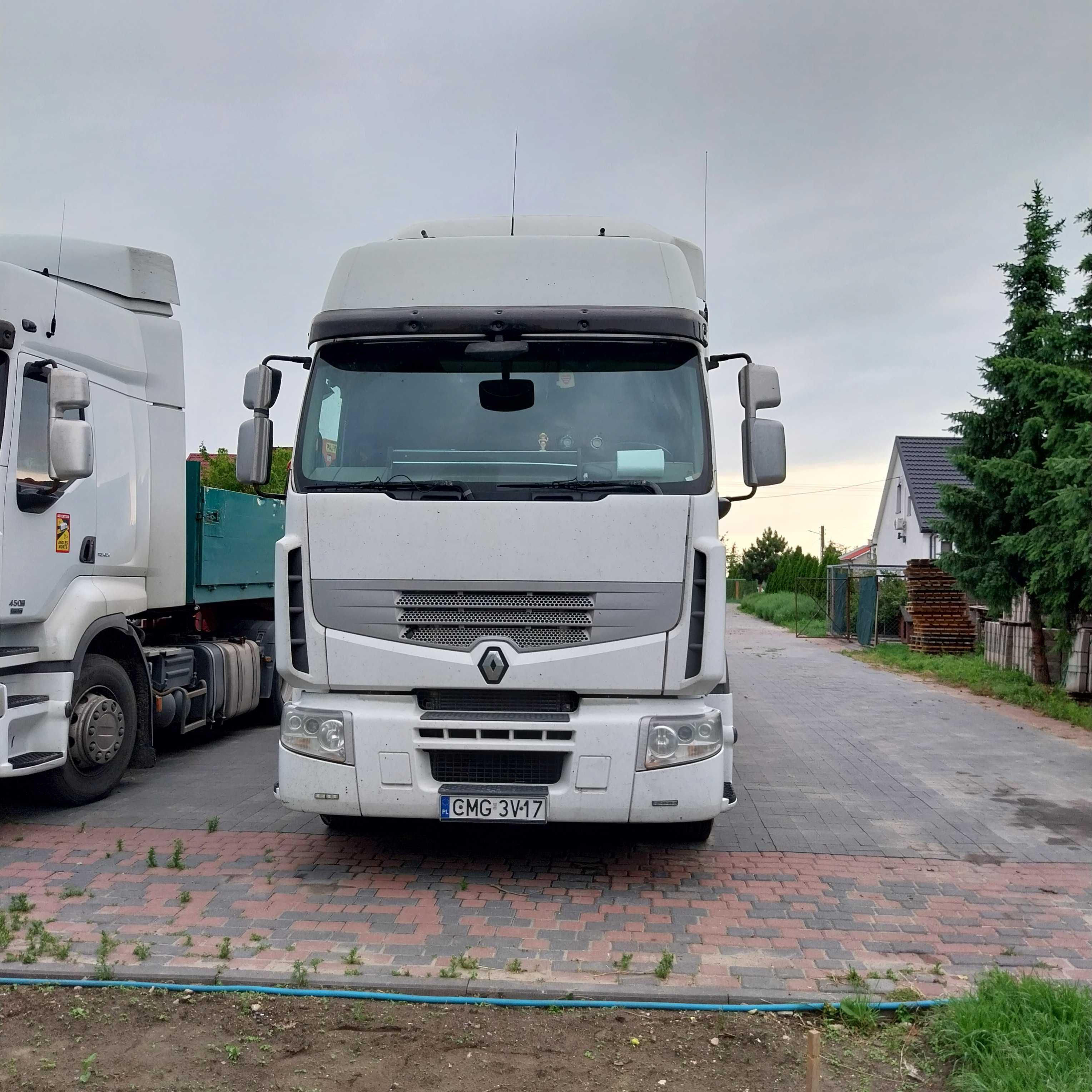 Renault Premium 450