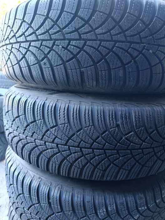 185/60/15 Good year ultra grip 9