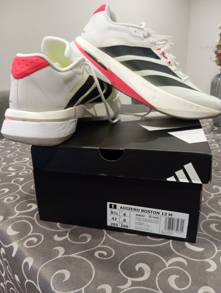 Adizero Boston 13