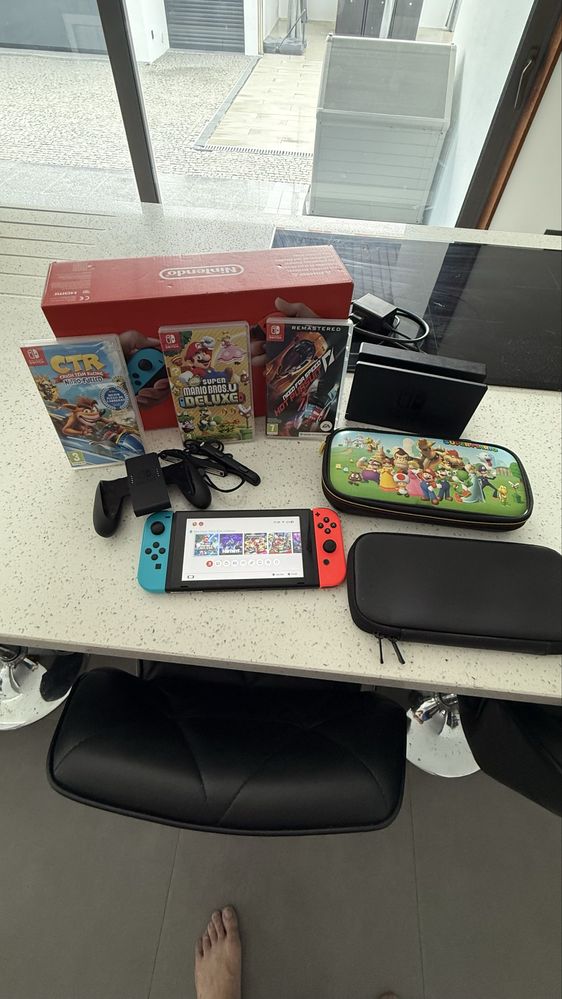 Nintendo switch v2 completamente nova com 3 jogos