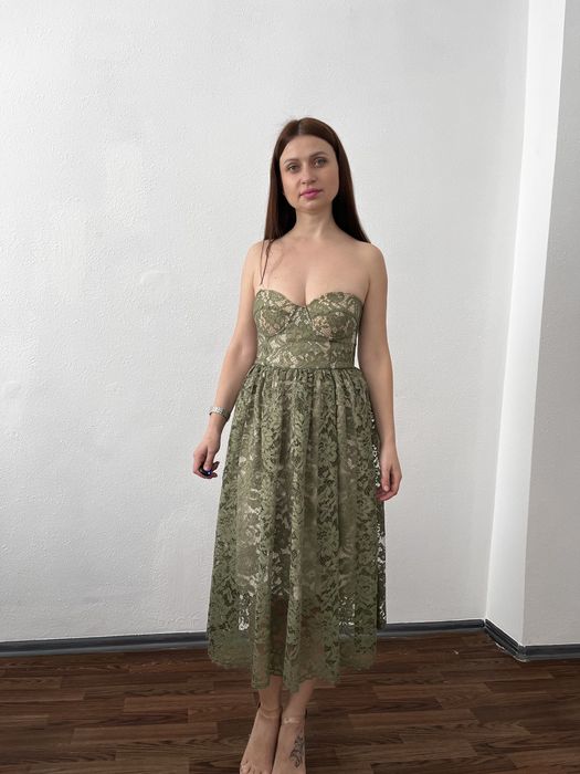 Продам плаття на випуск розмвр S