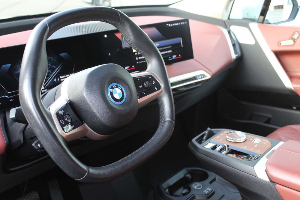 Аренда авто Bmw IX 50 2022  прокат оренда автомобіля  БМВ