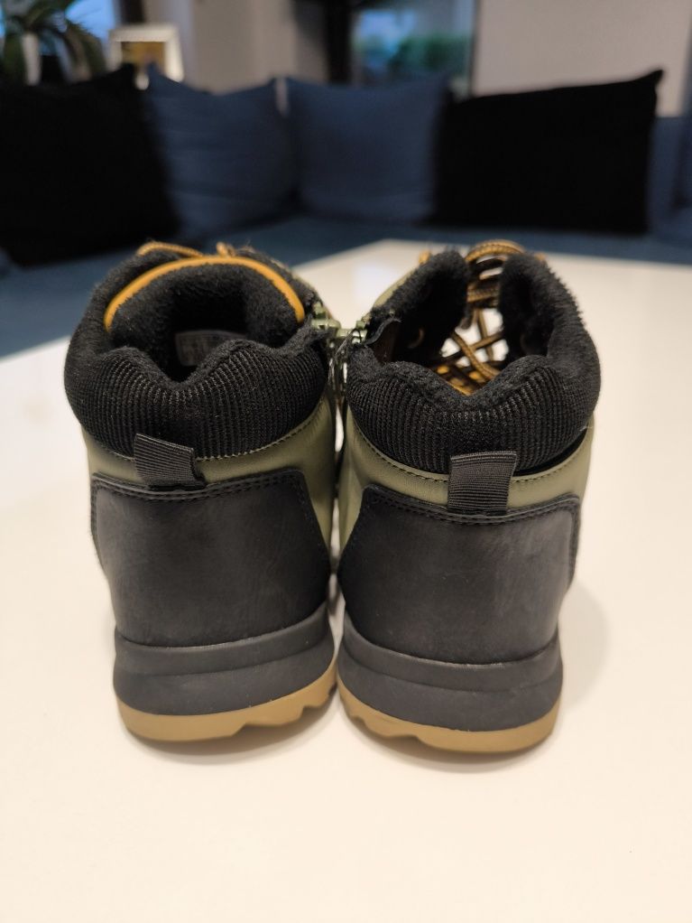 Buty zimowe Reserved roz. 34