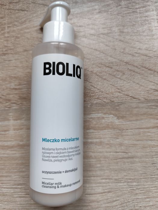 Bioliq Clean Mleczko micelarne emulsja, 135 ml