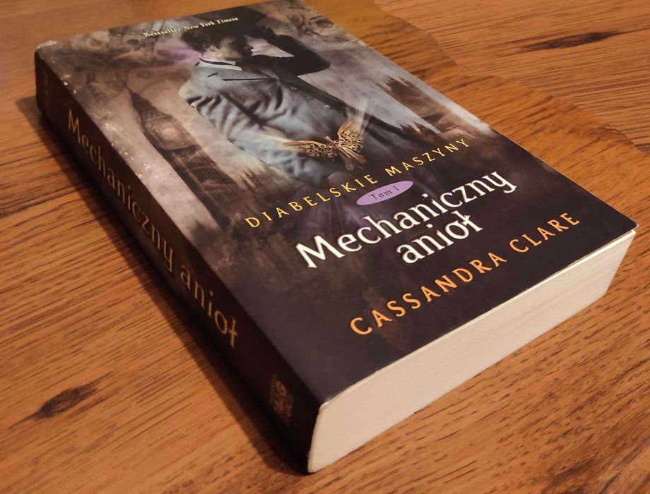Cassandra Clare - Mechaniczny anioł