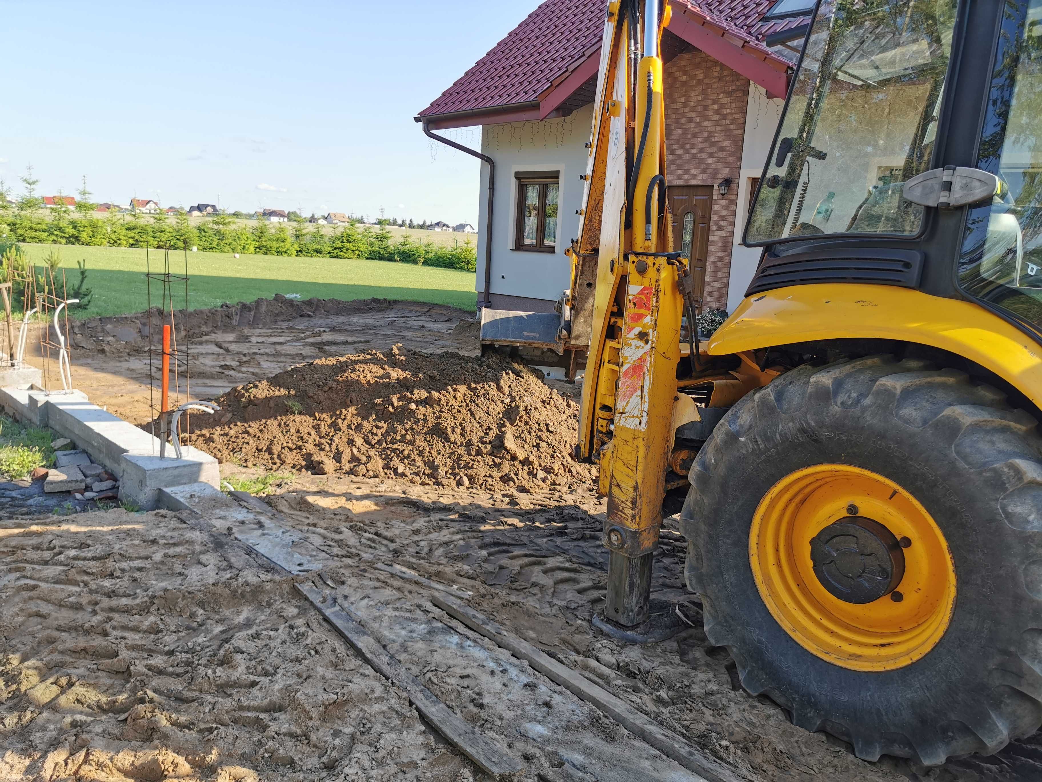 Usługi ziemne koparko ładowarką