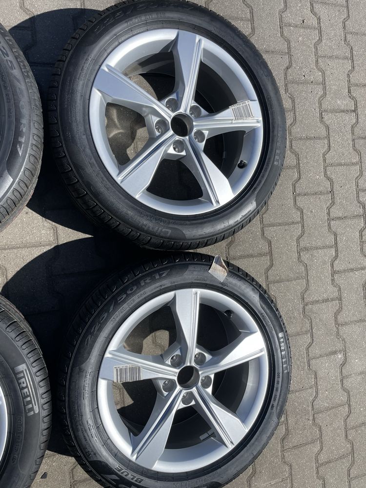 Nowe oryginalne kola Audi 17” a4 B9 B8 opony Pirelli