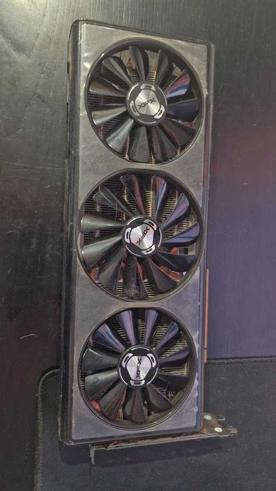 XFX AMD Radeon RX 5700 XT Triple Dissipation 8GB GDDR6