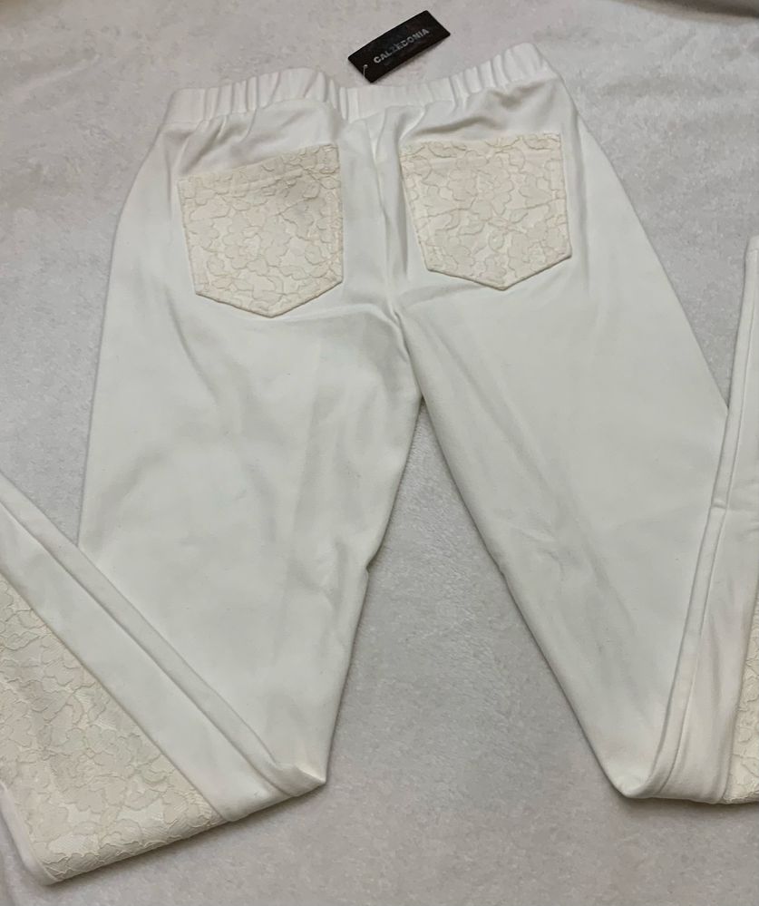 Calzedonia nowe spodnie kremowe legginsy rozmiar s