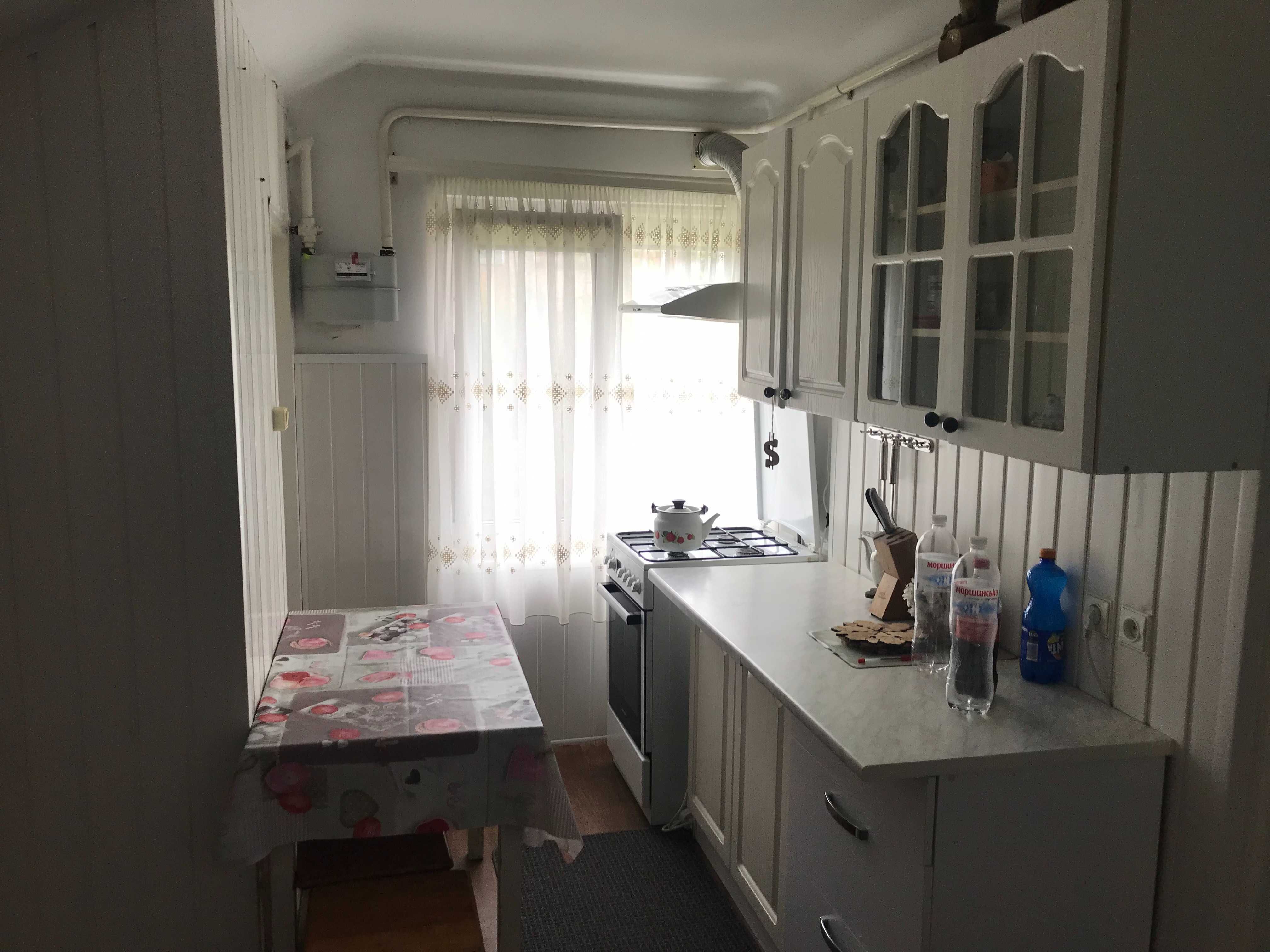 2-кімн. квартира в центрі Садгори