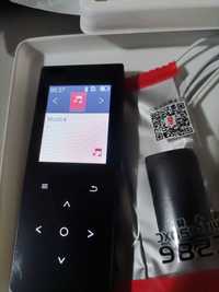 Odtwarzacz MP3 64GB BT 5.2 FM DODOSOUL M800  czarny