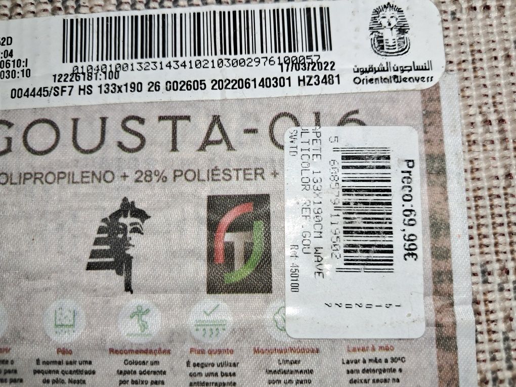 Carpete Excelente estado