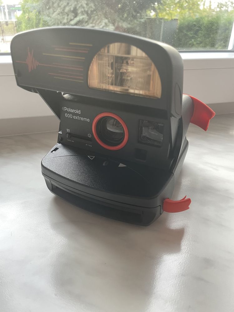 Aparat fotograficzny polaroid
