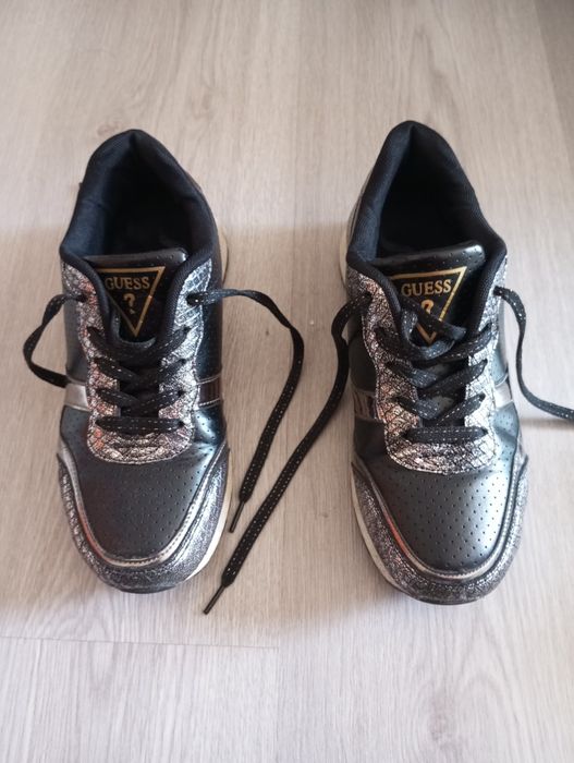 ---Tênis  usado 38 ---