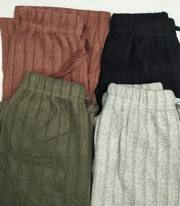 Spodnie ocieplane dla dziewczynki z szeroką nogawką Dzwony ocieplane