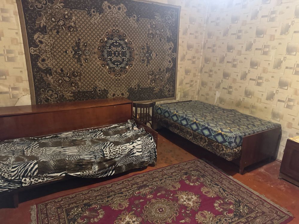 Здам кімнату,без власника,1-й,2-м людям. Косметичний стан.Вільна.