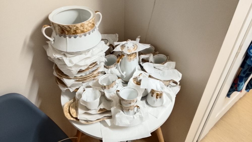 Serwis obiadowo kawowy z Chodzieży 1997r.